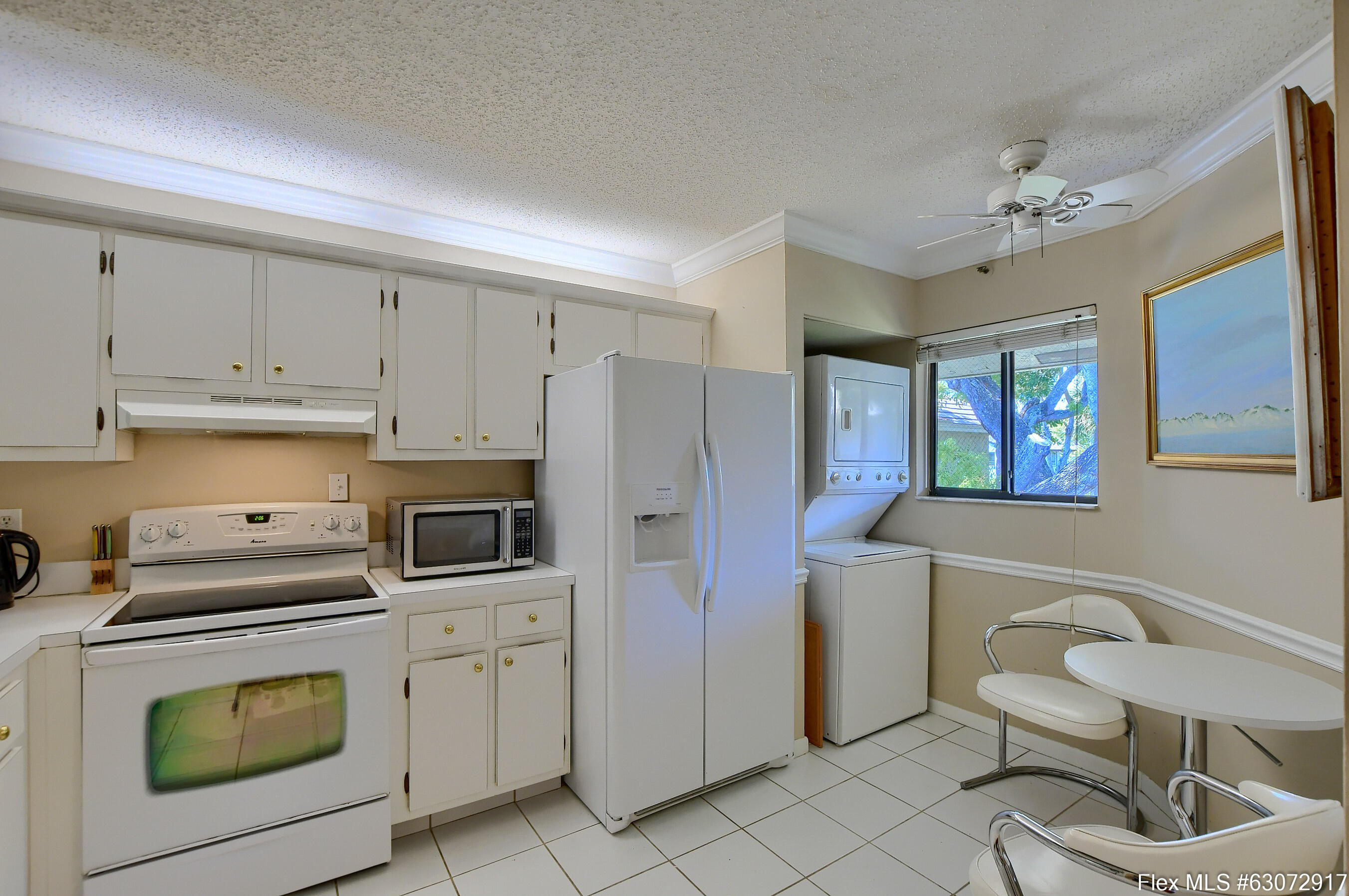159 Northwest 70th Street, Unit 406 Boca Raton, FL 33487 - Photo 11 of 40 Kitchen