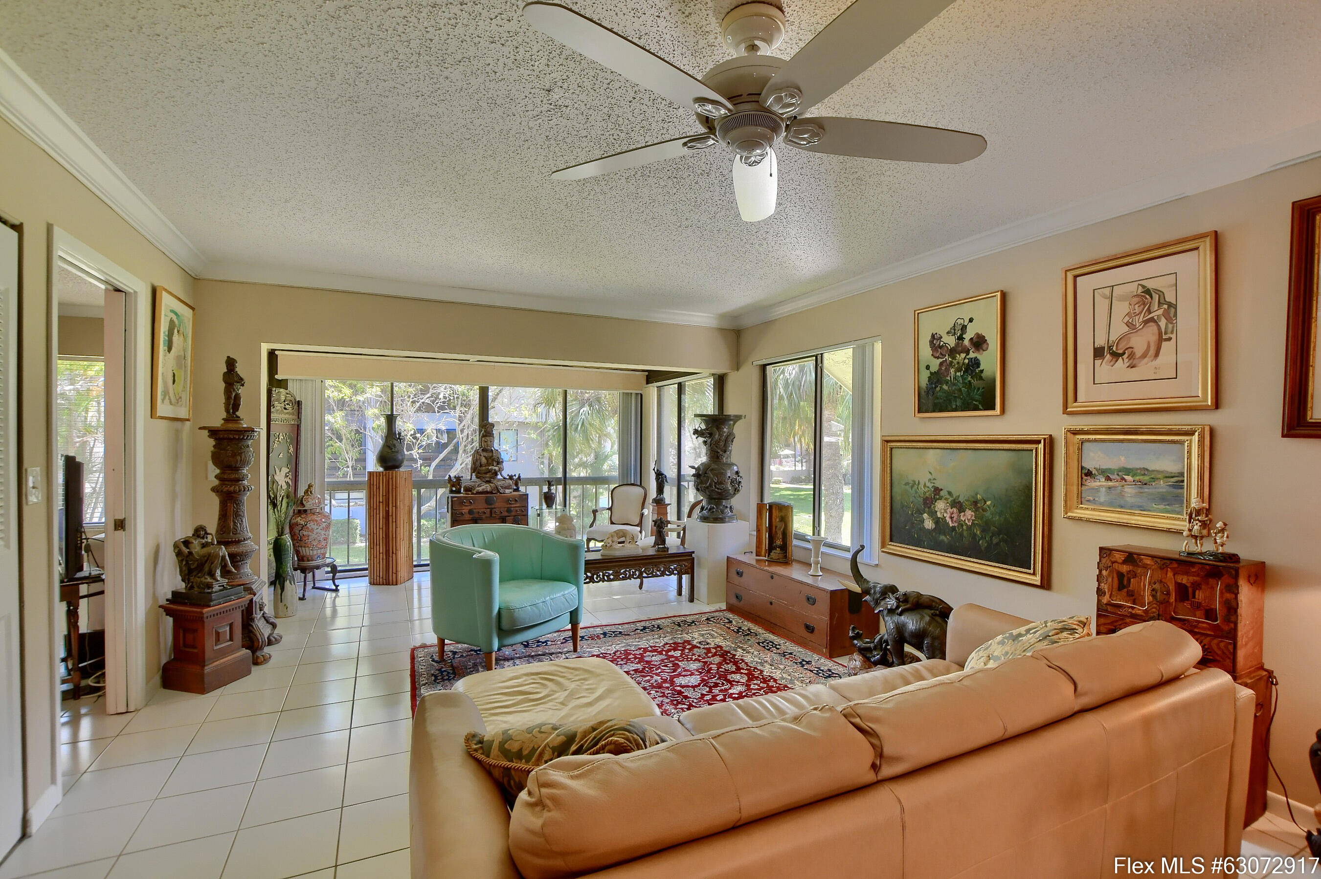 159 Northwest 70th Street, Unit 406 Boca Raton, FL 33487 - Photo 5 of 40 Living Room