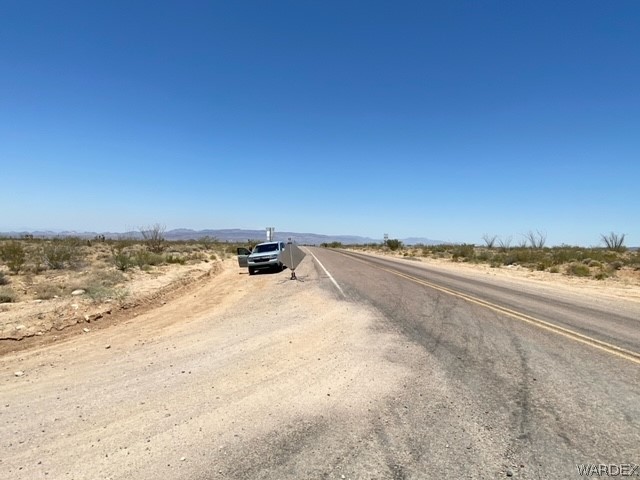 0 Alamo Road Yucca, AZ 86438 - Photo 6 of 9 Lot