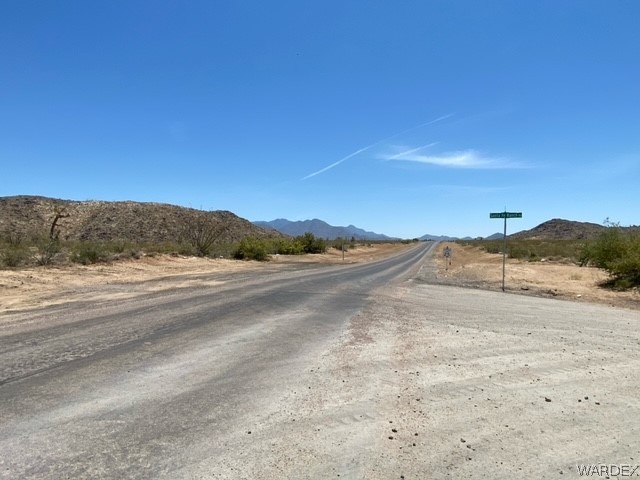 0 Alamo Road Yucca, AZ 86438 - Photo 7 of 9 Lot