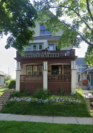$179,900 | 2845 North Richards Street, Unit 2847, Milwaukee, WI 53212