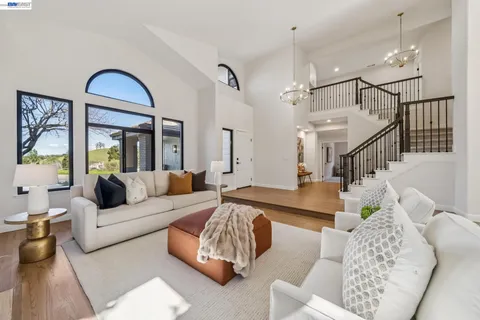 $2,598,000 | 1039 Hopkins Way, Pleasanton, CA 94566