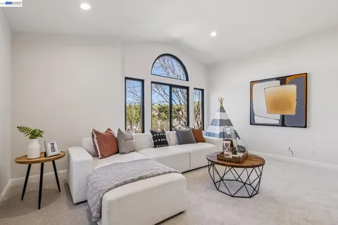 $2,598,000 | 1039 Hopkins Way, Pleasanton, CA 94566