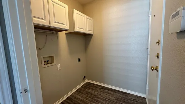 a view of a storage & utility room
