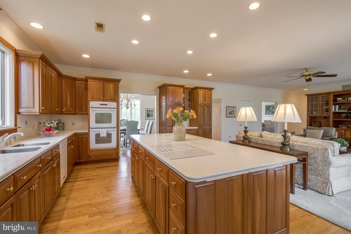 2633 Stockton Road Phoenix, MD 21131 - Photo 8 of 29 Kitchen