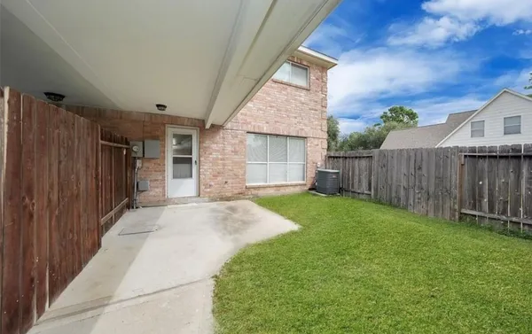 $264,000 | 10813 Norchester Village Drive, Houston, TX 77070