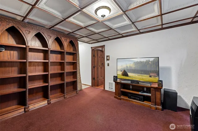 $700,000 | 5032 122nd Street Southeast, Everett, WA 98208