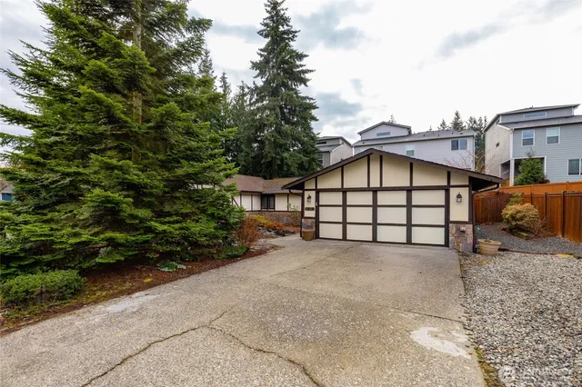 $700,000 | 5032 122nd Street Southeast, Everett, WA 98208