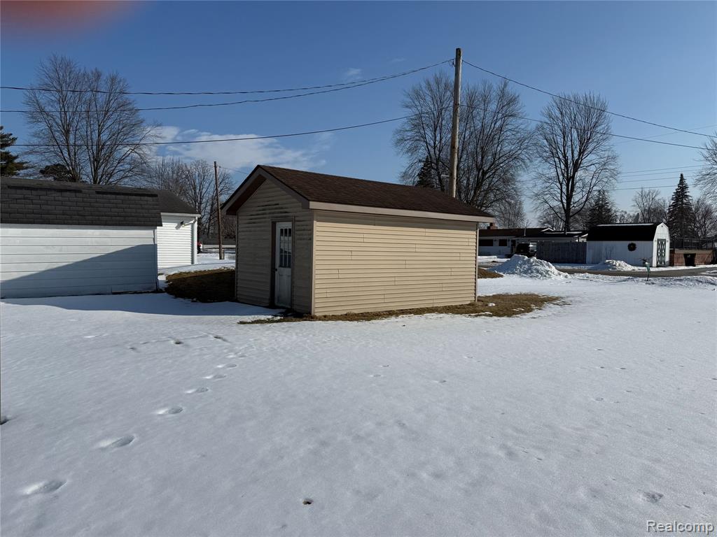 336 Twin Lake Road Beaverton, MI 48612 - Photo 3 of 7