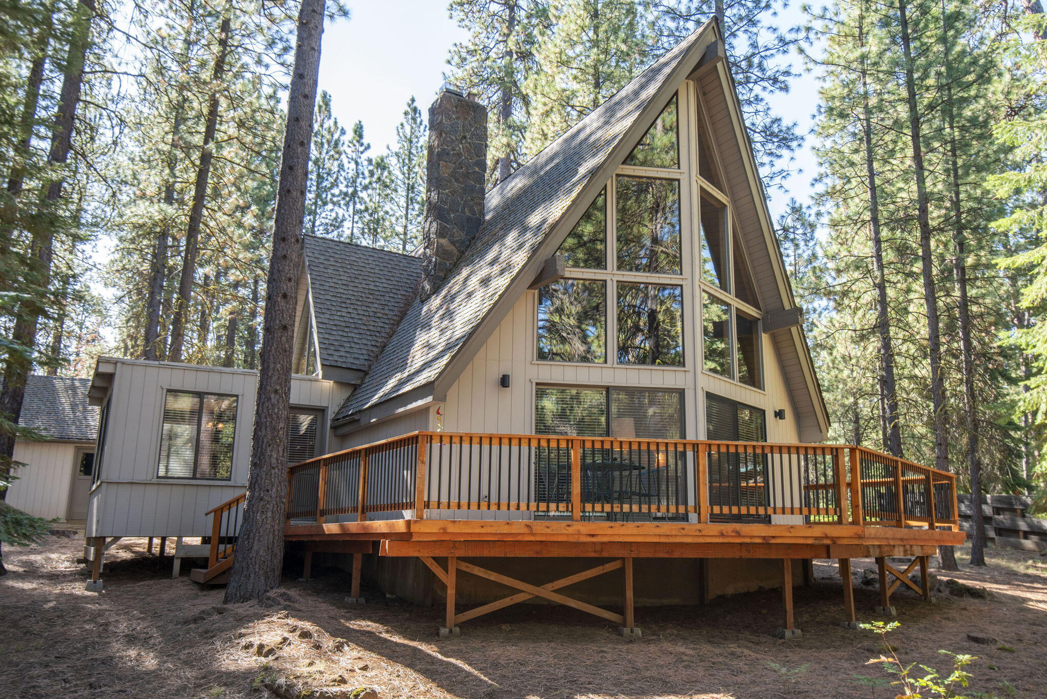 70808 Hyacinth Black Butte Ranch, OR 97759 - Photo 1 of 28 21-web-or-mls-DSC_4451