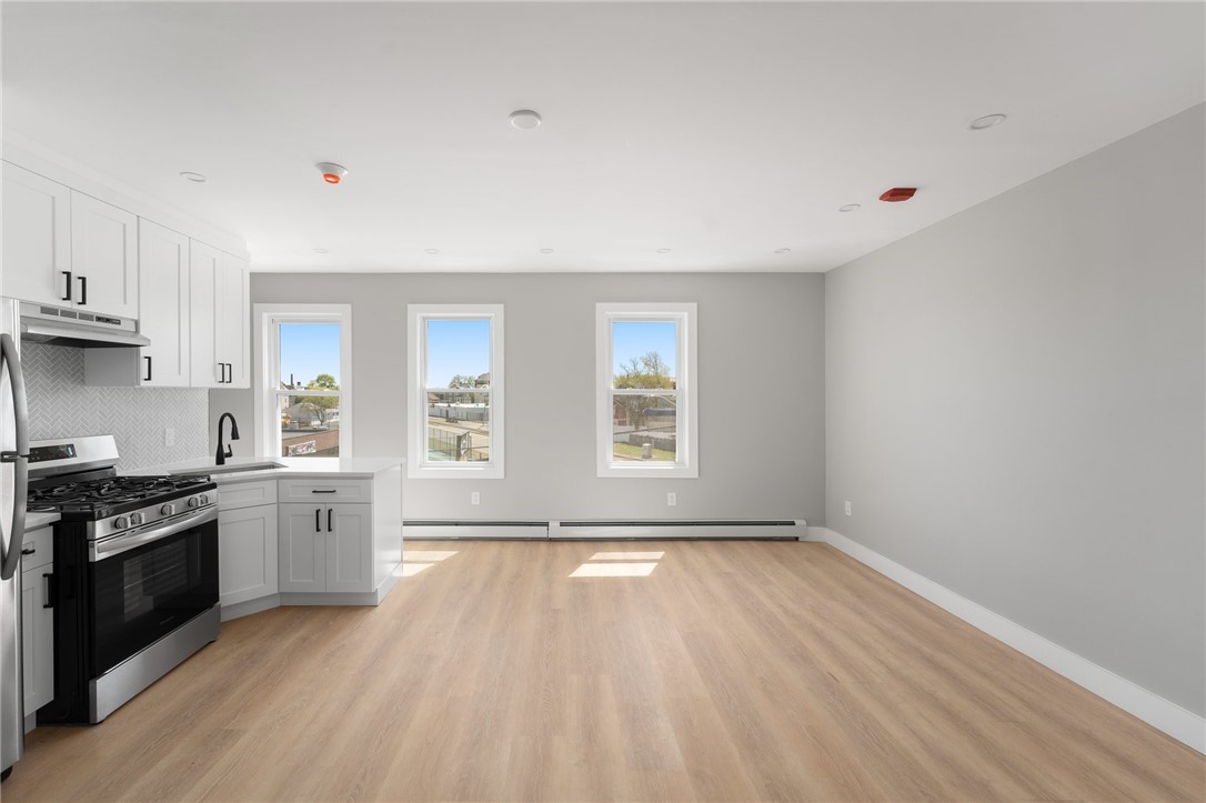 735 Broadway, Unit 3F Pawtucket, RI 02861 - Photo 3 of 11