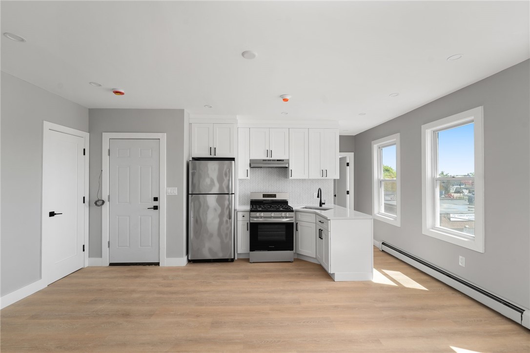 735 Broadway, Unit 3F Pawtucket, RI 02861 - Photo 4 of 11