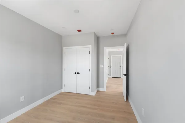 $2,000 | 735 Broadway, Unit 3F, Pawtucket, RI 02861