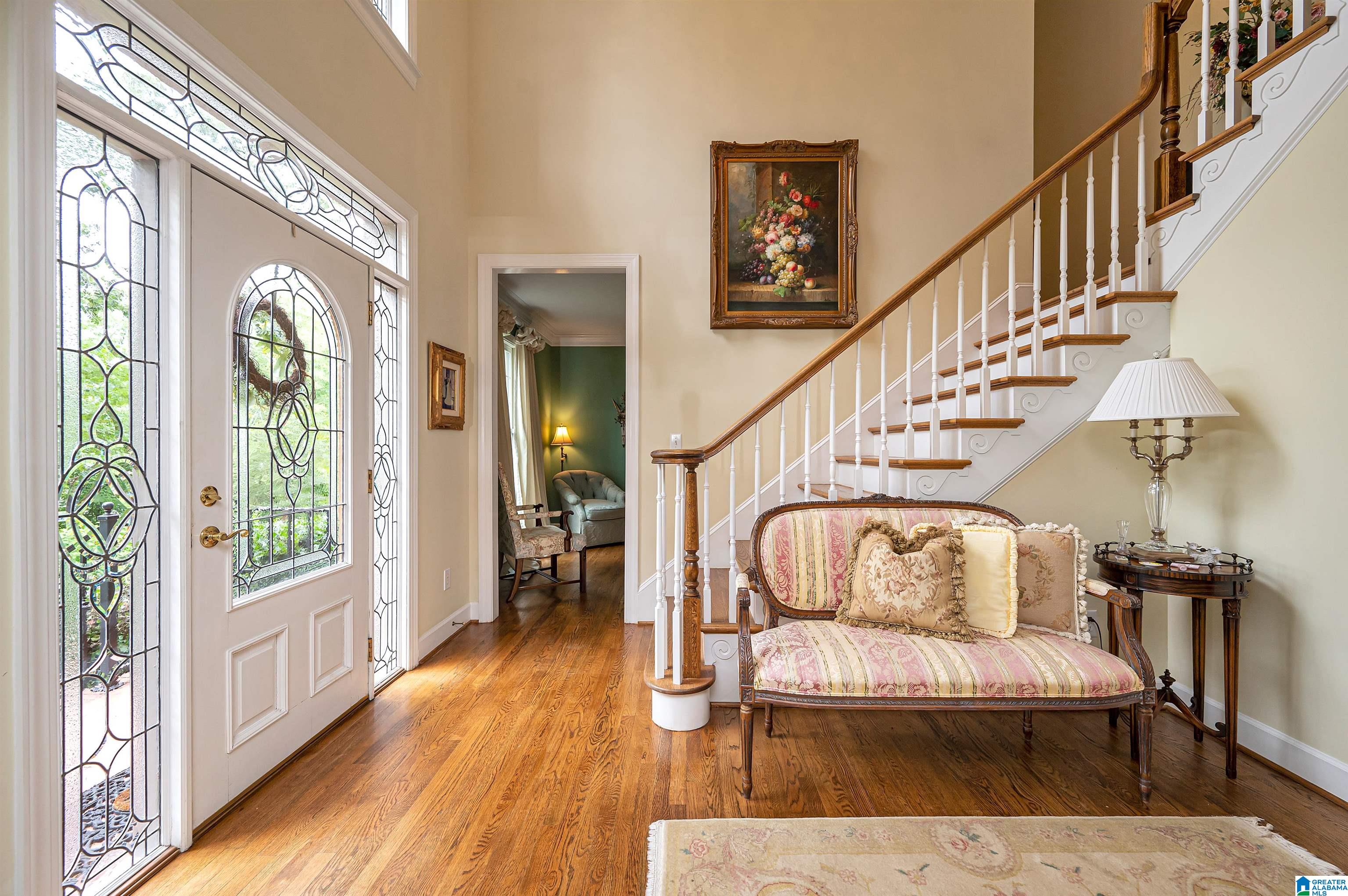 2709 Ridge Crest Circle Birmingham, AL 35243 - Photo 5 of 57 Gallery Image 5