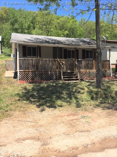 226 1st Avenue Ripley, WV 25271 - Photo 2 of 19 Gallery Image 2