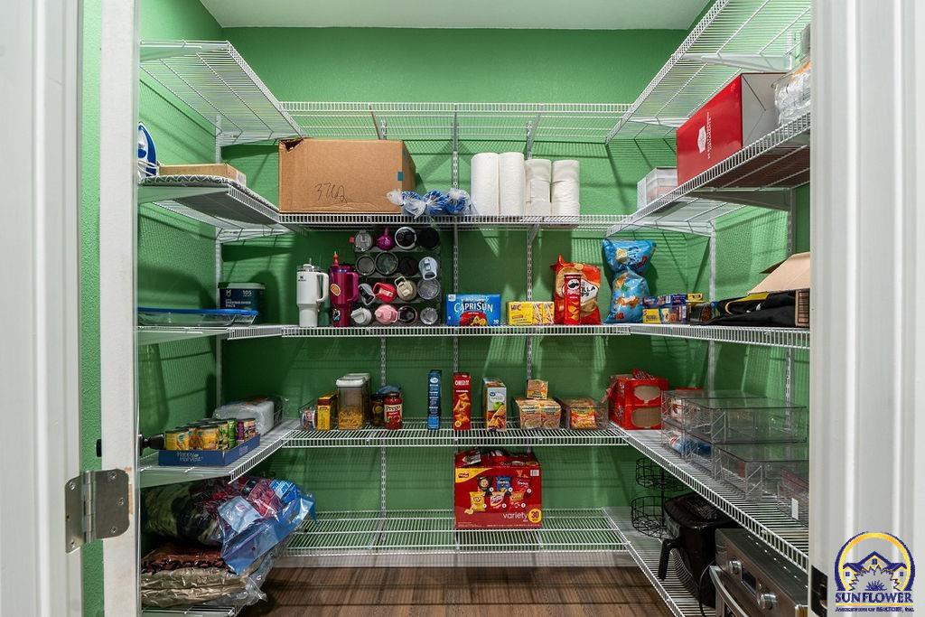 11850 R5 Lane Hoyt, KS 66440 - Photo 9 of 30