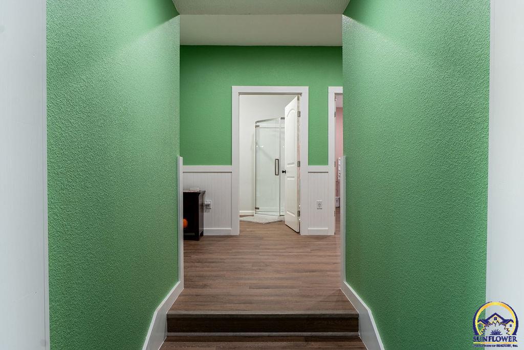 11850 R5 Lane Hoyt, KS 66440 - Photo 10 of 30