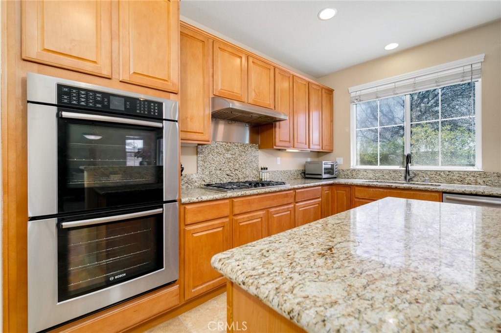 13859 Dove Canyon Way Rancho Cucamonga, CA 91739 - Photo 10 of 35