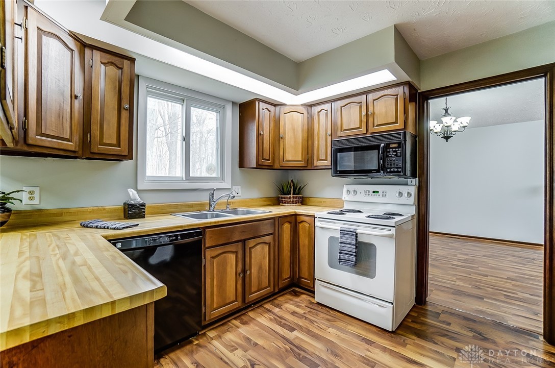 5485 Stringtown Road Piqua, OH 45356 - Photo 23 of 58 Gallery Image 23