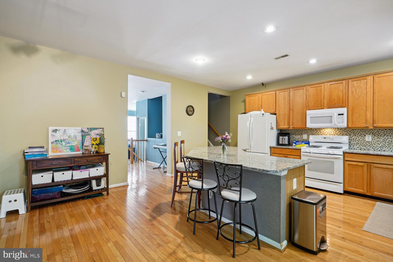 4151 Brookgreen Drive Fairfax, VA 22033 - Photo 10 of 29