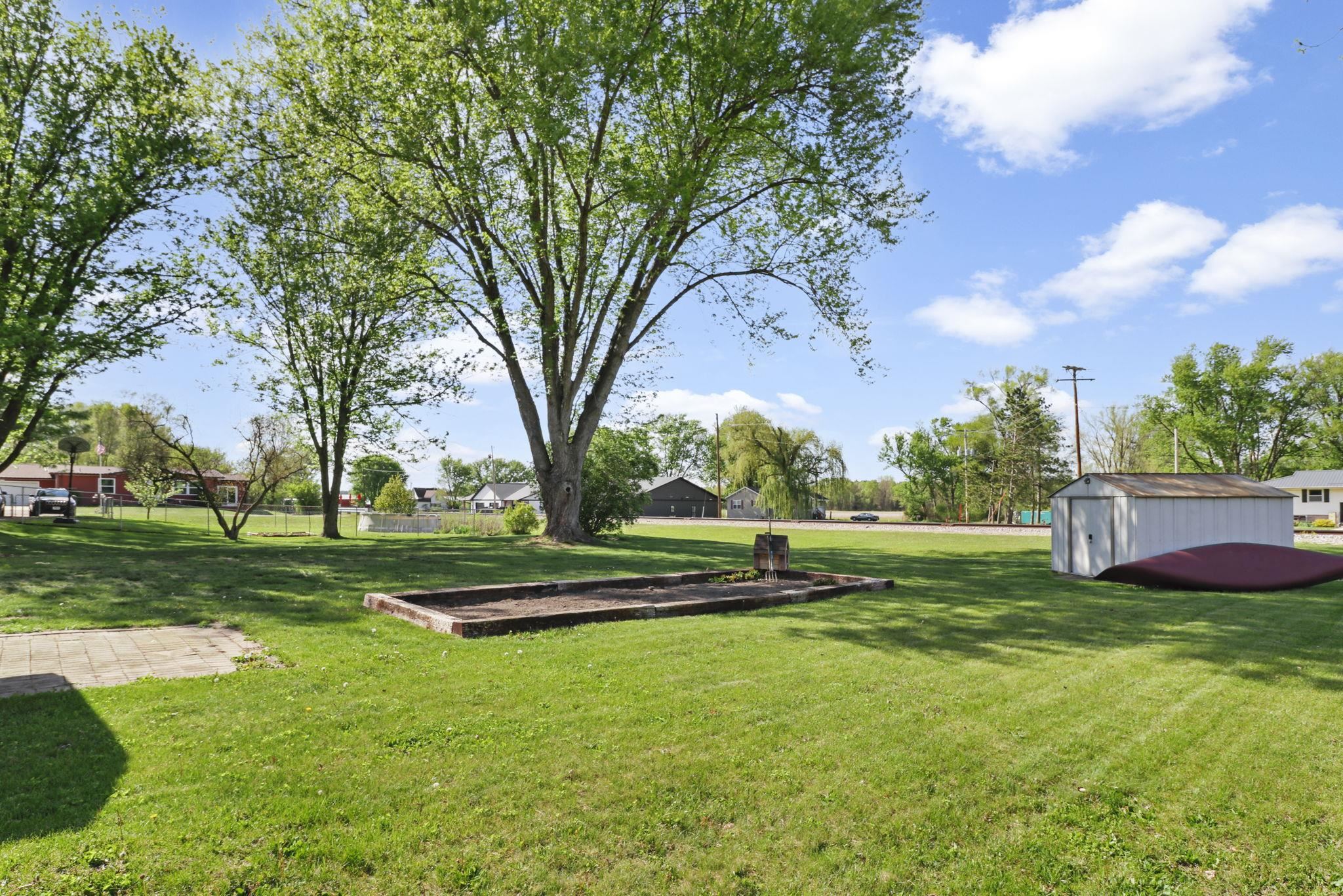 716 High Street Arena, WI 53503 - Photo 11 of 35