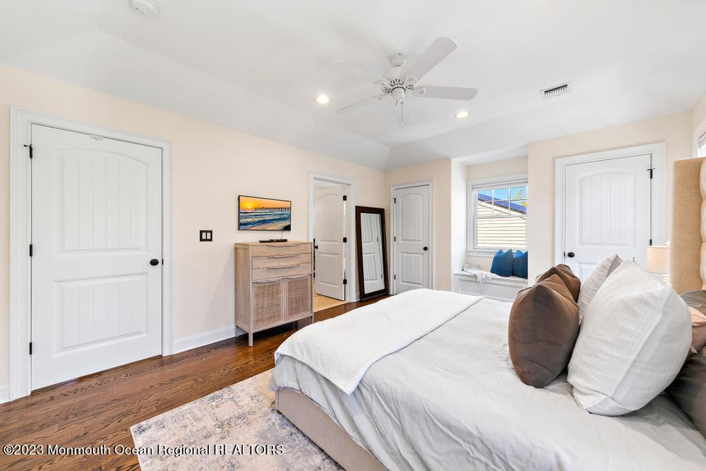 104 River Road Rumson, NJ 07760 - Photo 20 of 37 Primary bedroom