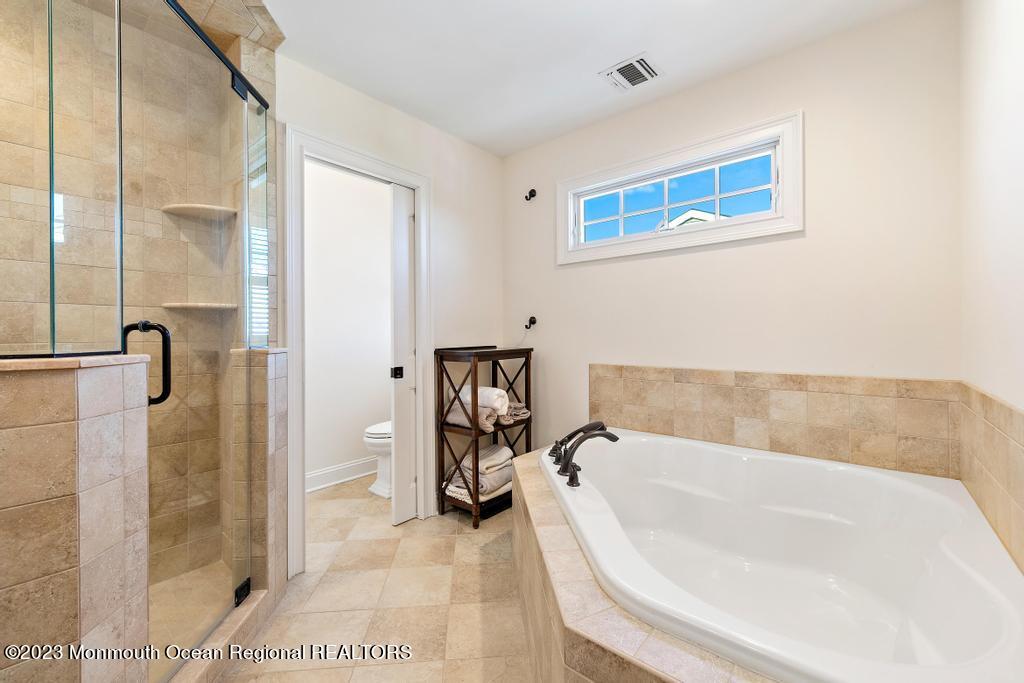 104 River Road Rumson, NJ 07760 - Photo 22 of 37 Primary bath