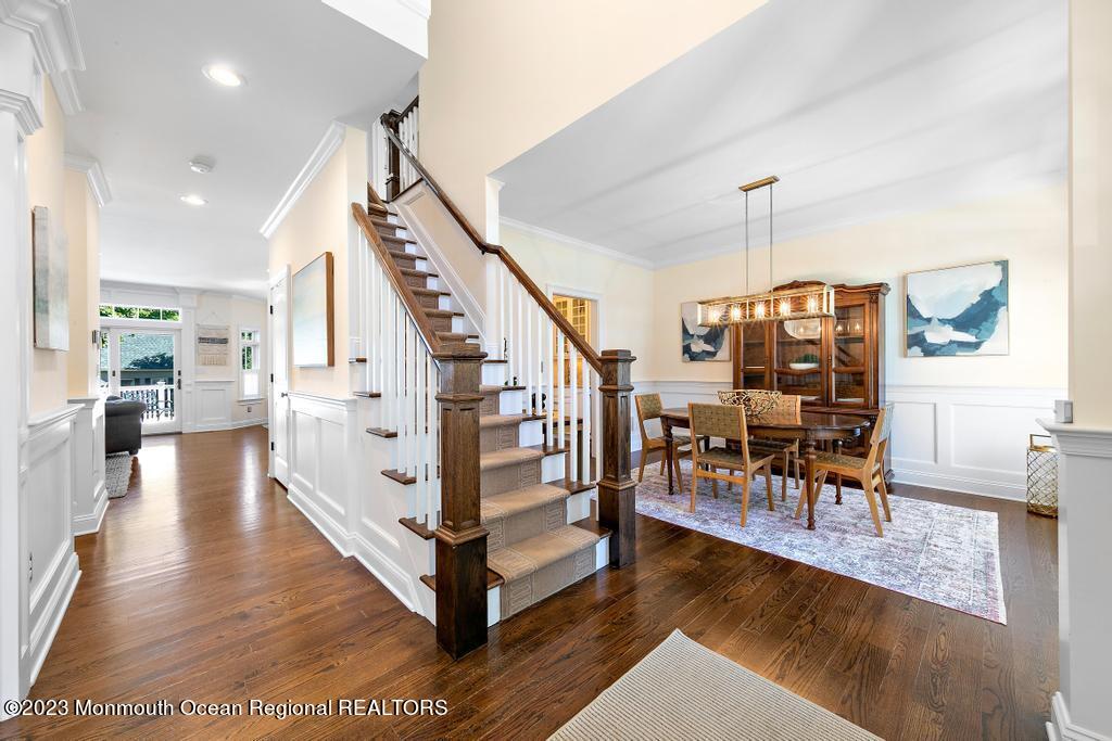 104 River Road Rumson, NJ 07760 - Photo 3 of 37 Entryway