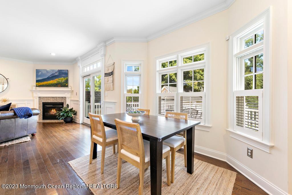 104 River Road Rumson, NJ 07760 - Photo 6 of 37 Kitchen/Eat-in area