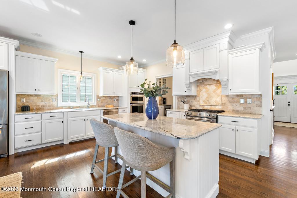 104 River Road Rumson, NJ 07760 - Photo 8 of 37 Kitchen