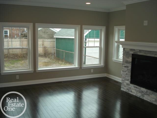 92 Muir Road Grosse Pointe Farms, MI 48236 - Photo 12 of 48