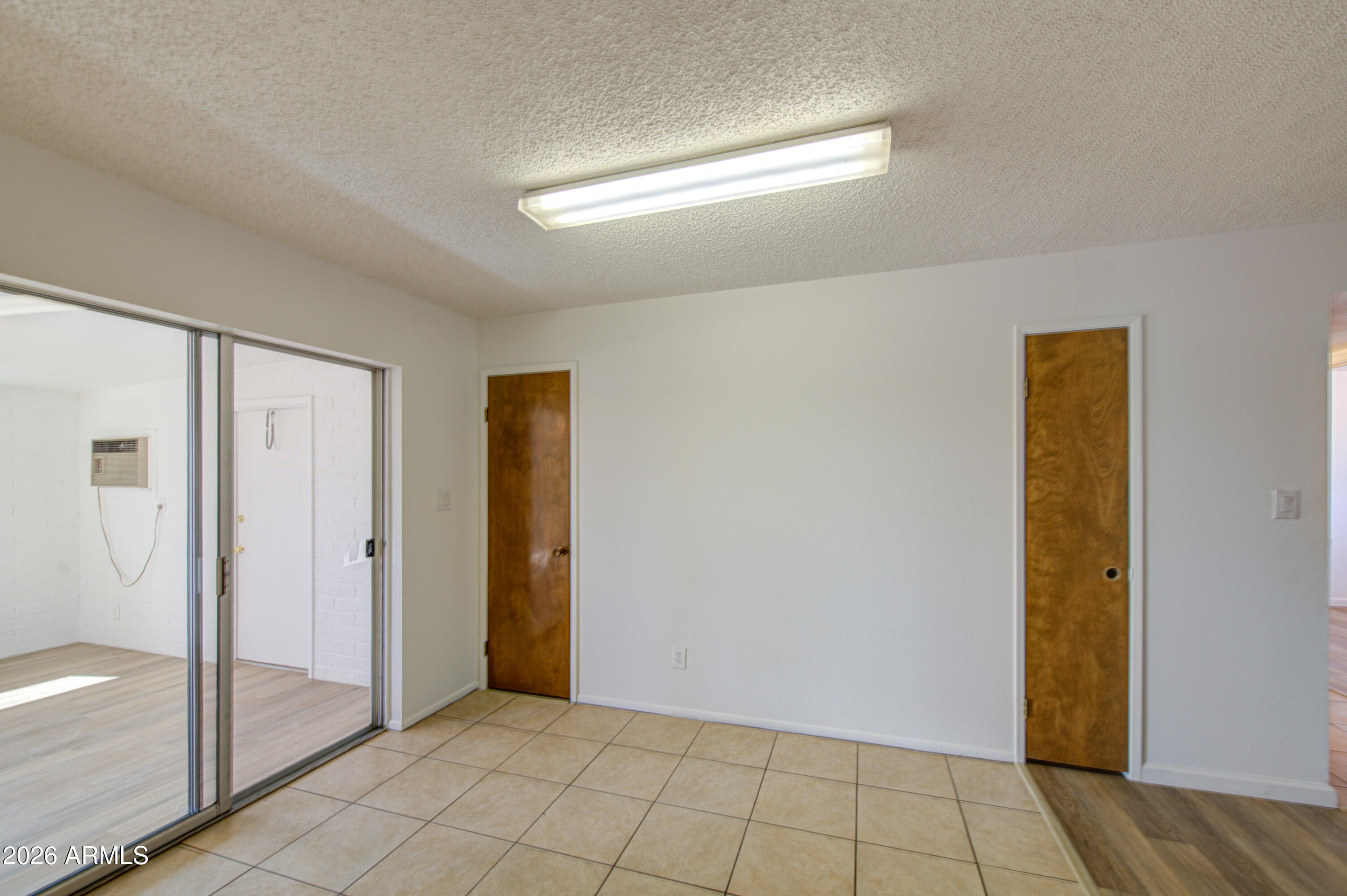 650 North Rennick Drive Apache Junction, AZ 85120 - Photo 11 of 36 Dining Area 1