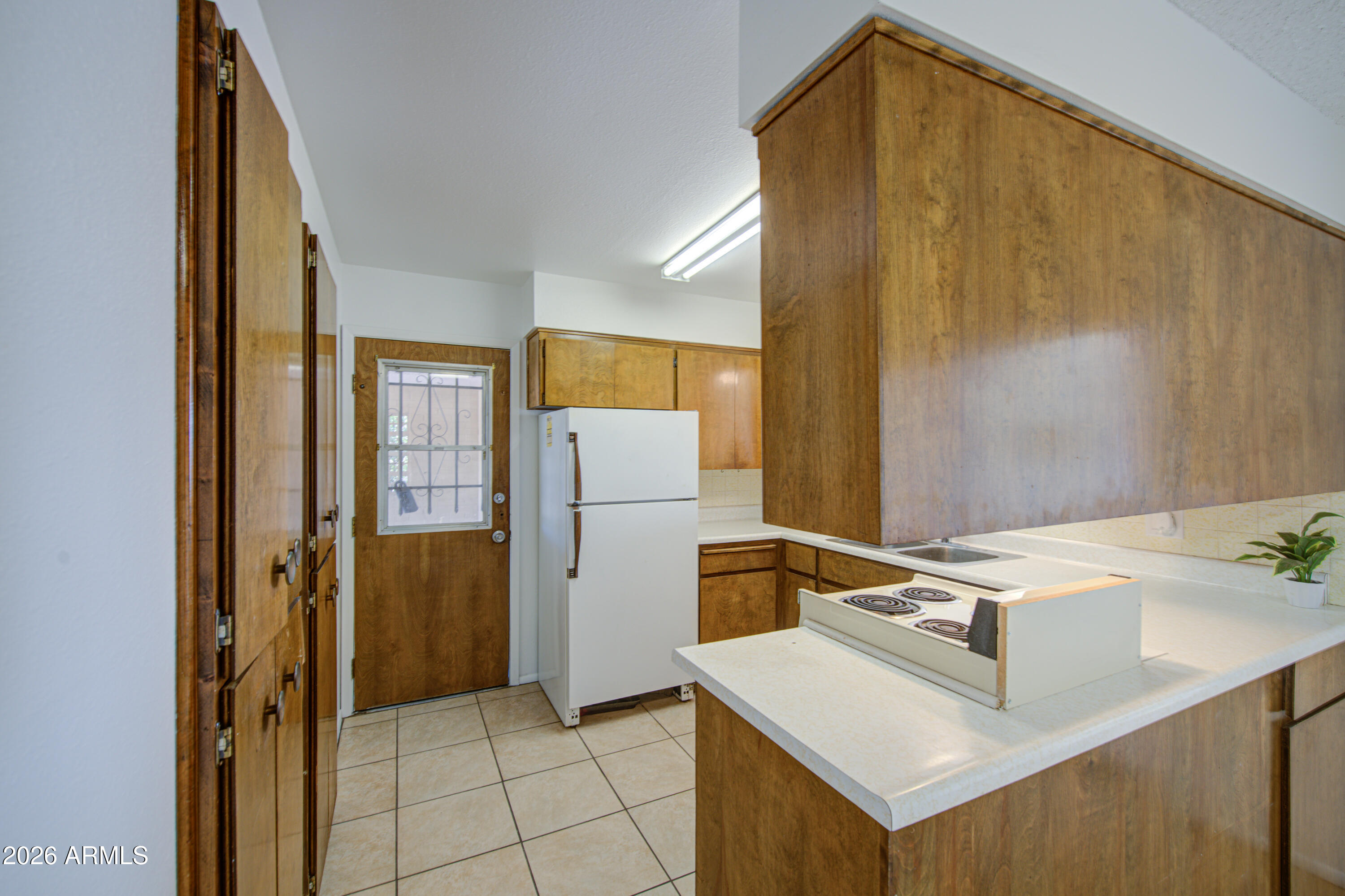 650 North Rennick Drive Apache Junction, AZ 85120 - Photo 22 of 36 Kitchen 1