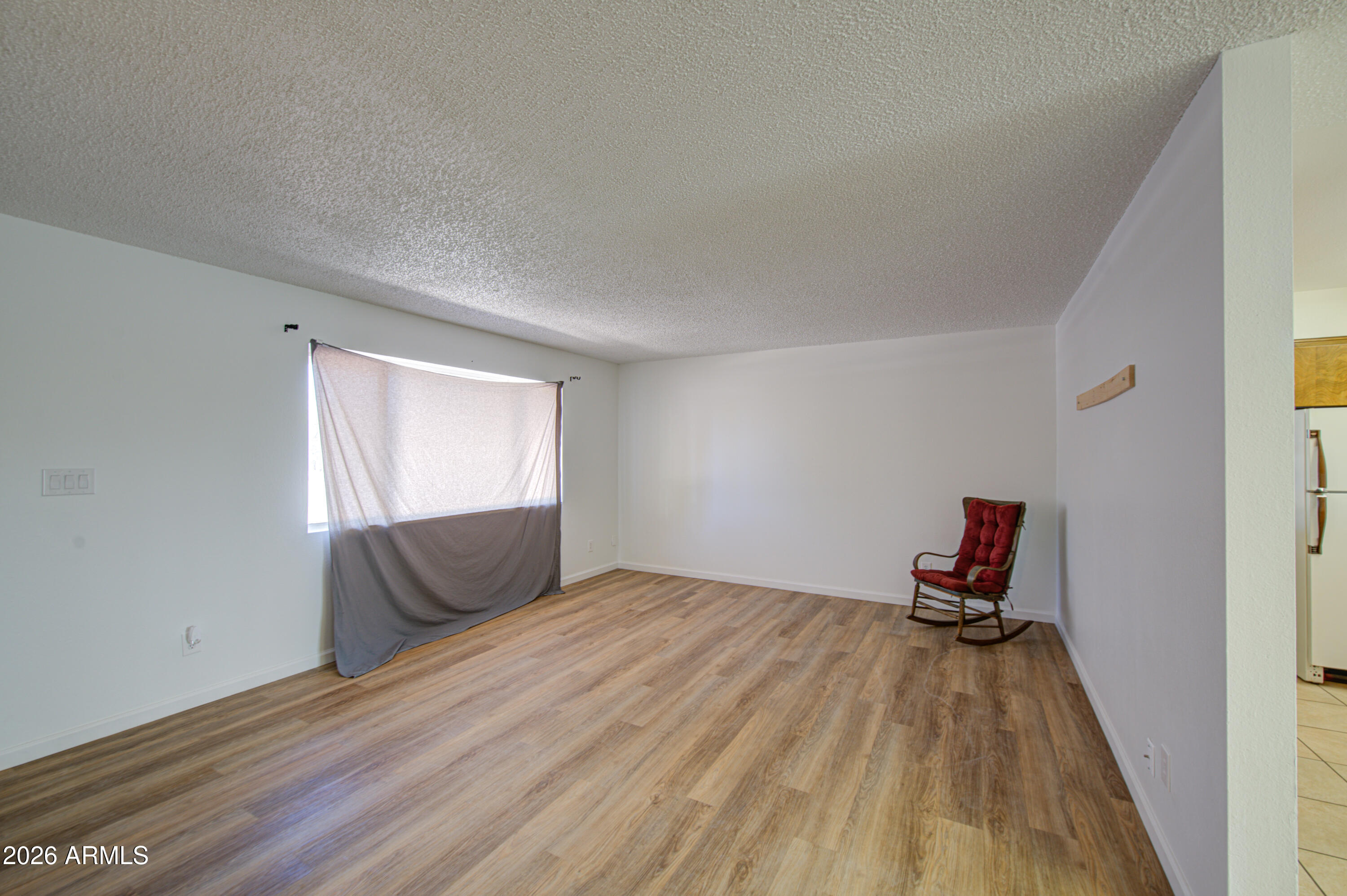 650 North Rennick Drive Apache Junction, AZ 85120 - Photo 27 of 36 Living Room 1
