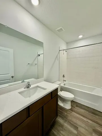 $2,100 | 11374 Velvet Apricot Drive, Land O Lakes, FL 34638