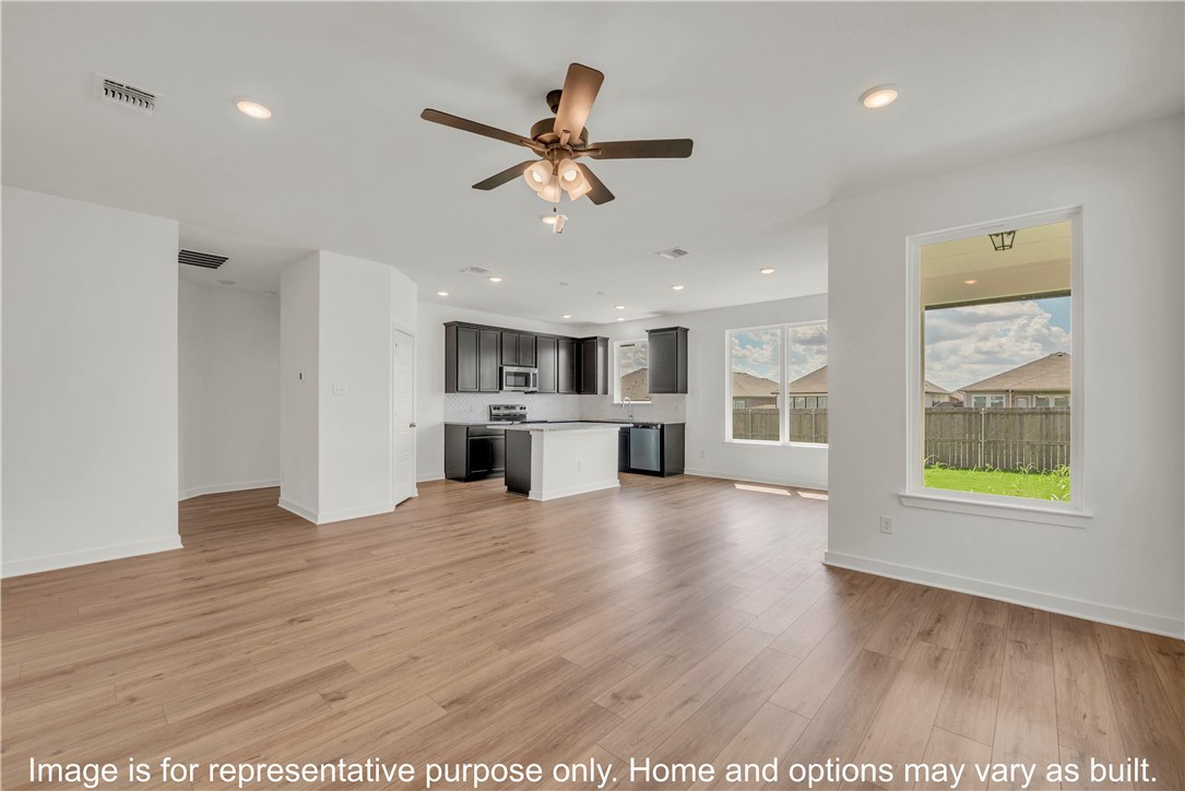 112 Womble Loop Caldwell, TX 77836 - Photo 6 of 8