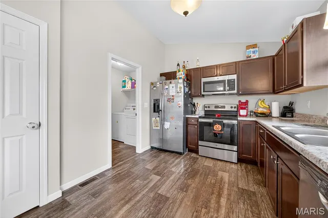 $269,900 | 150 Hidden Valley Way, Winfield, MO 63389