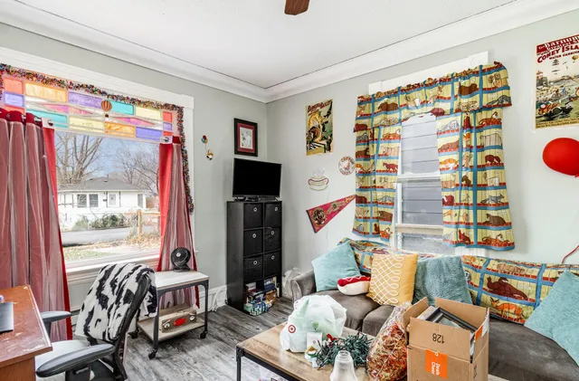 $342,900 | 3551 Northeast 2nd Street, Minneapolis, MN 55418