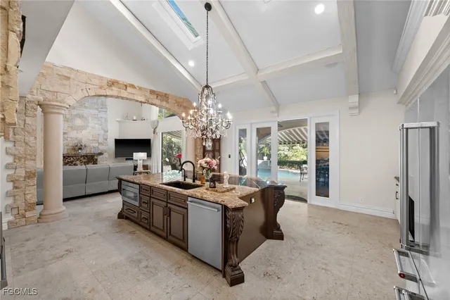 $4,895,000 | 9250 The Lane, Naples, FL 34109