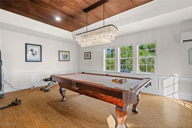 $4,895,000 | 9250 The Lane, Naples, FL 34109