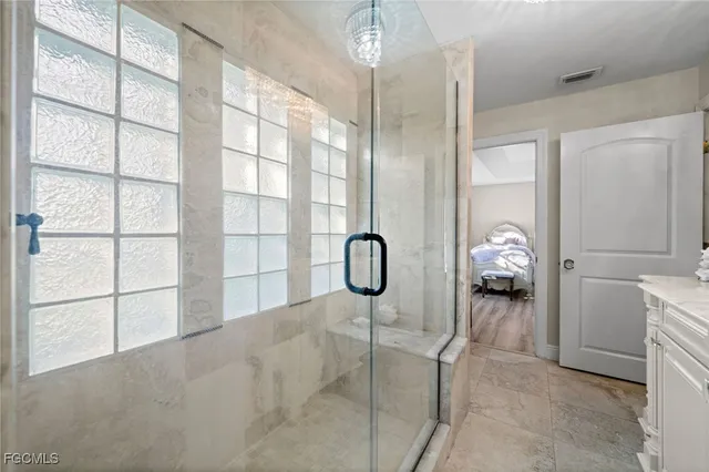 $4,895,000 | 9250 The Lane, Naples, FL 34109