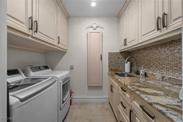 $4,895,000 | 9250 The Lane, Naples, FL 34109