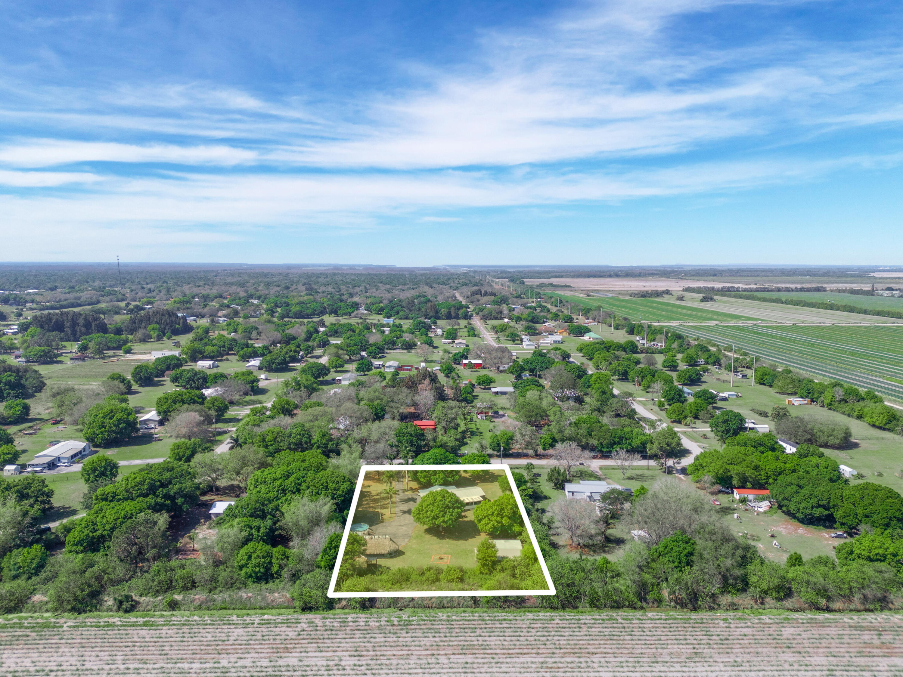 329 Kilpatrick Loop Clewiston, FL 33440 - Photo 52 of 56 a view of a city