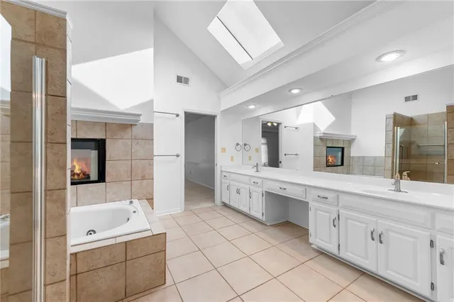 $450,000 | 6909 North Bellefontaine Avenue, Gladstone, MO 64119