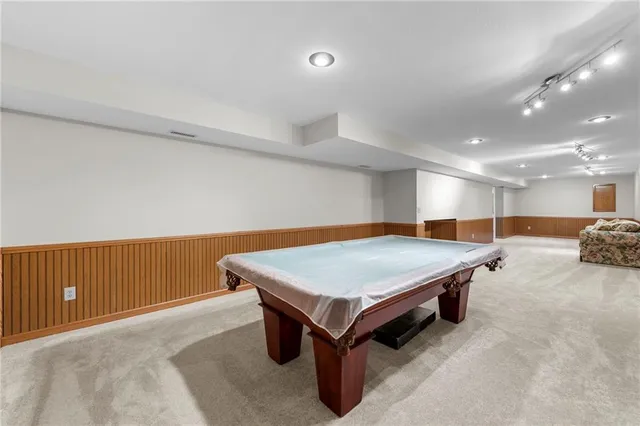 $450,000 | 6909 North Bellefontaine Avenue, Gladstone, MO 64119