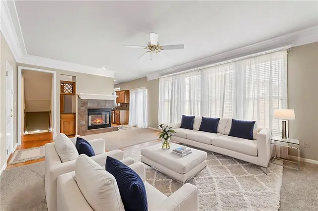 $450,000 | 6909 North Bellefontaine Avenue, Gladstone, MO 64119