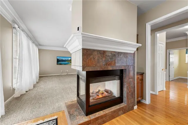 $450,000 | 6909 North Bellefontaine Avenue, Gladstone, MO 64119