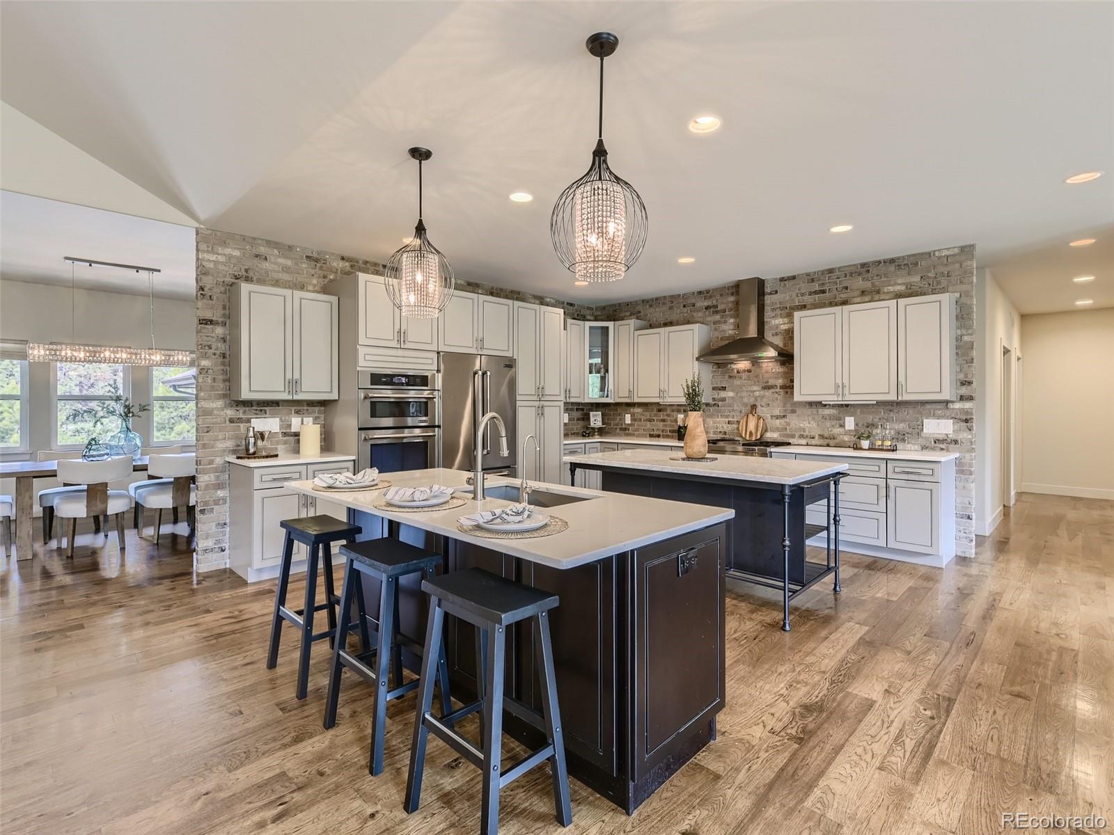 7467 Cameron Circle Larkspur, CO 80118 - Photo 10 of 40