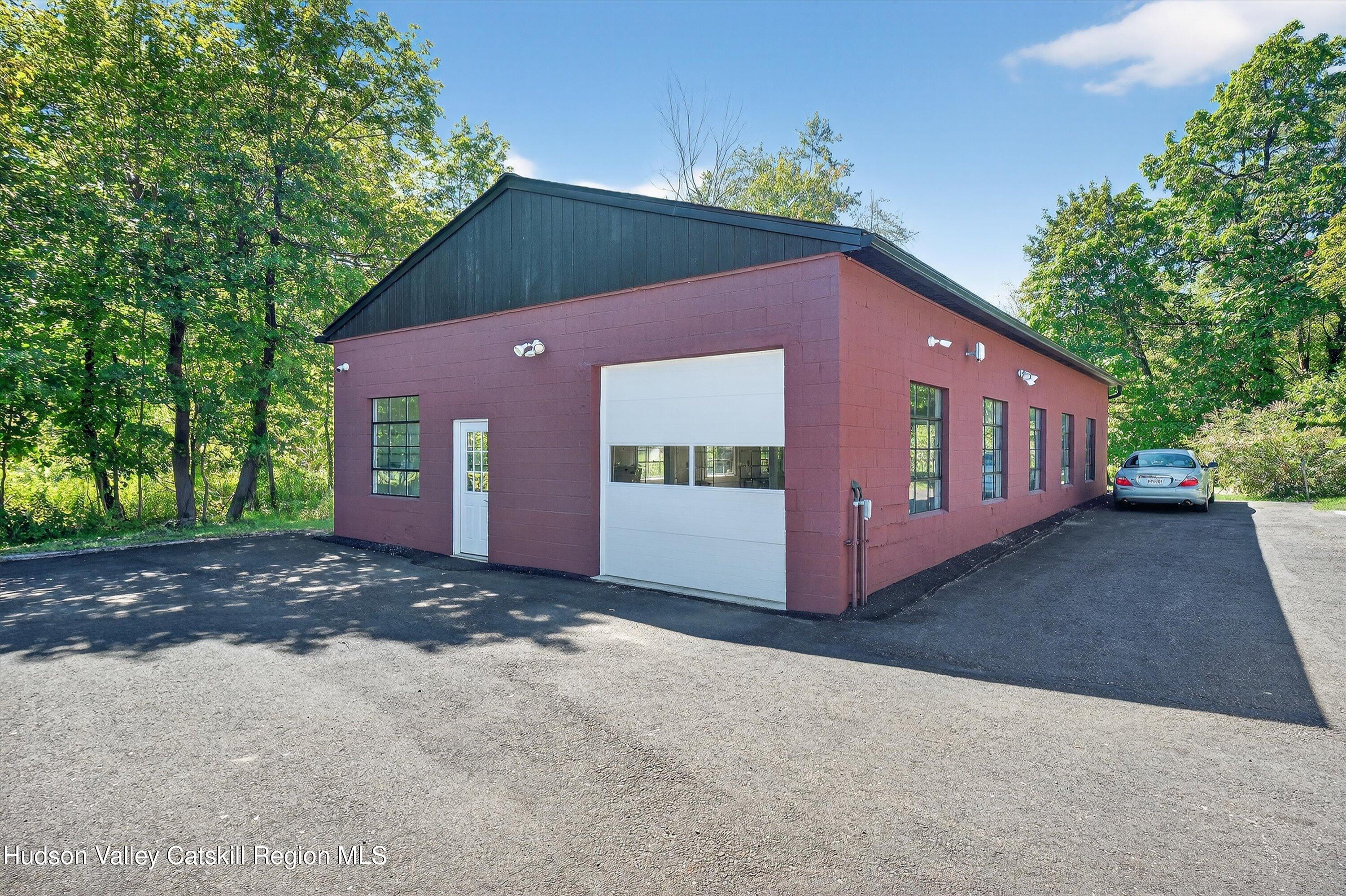 6 Hasbrouck Place New Paltz, NY 12561 - Photo 31 of 38 a front view of a house with a yard