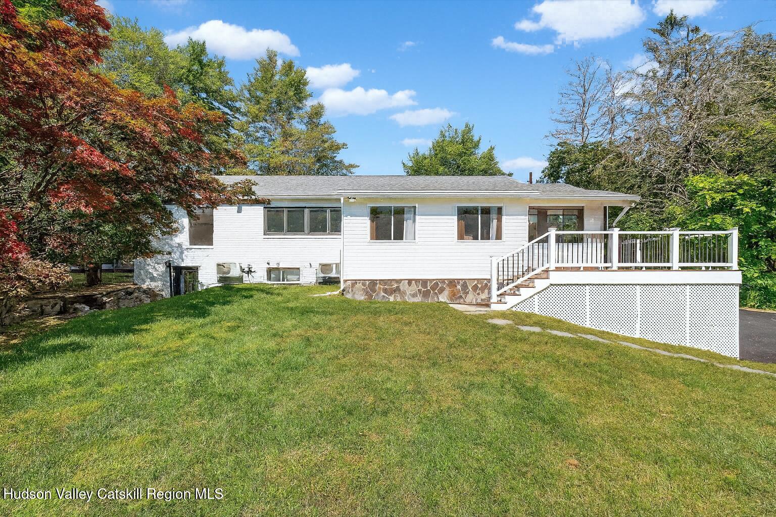 6 Hasbrouck Place New Paltz, NY 12561 - Photo 35 of 38 a house view with a garden space